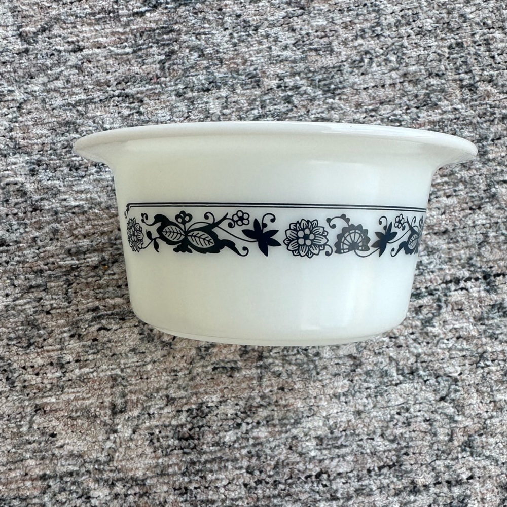 PYREX small dish